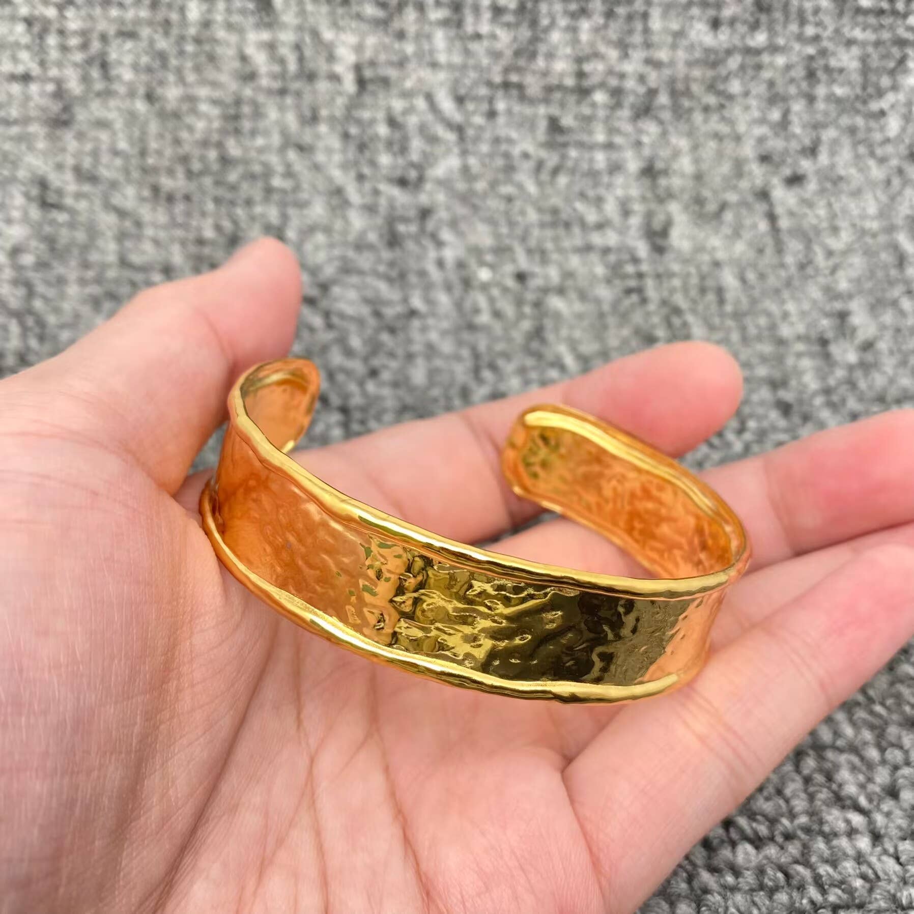 Hammered Texture 18K Gold Plated Stainless Steel Cuff - FGS