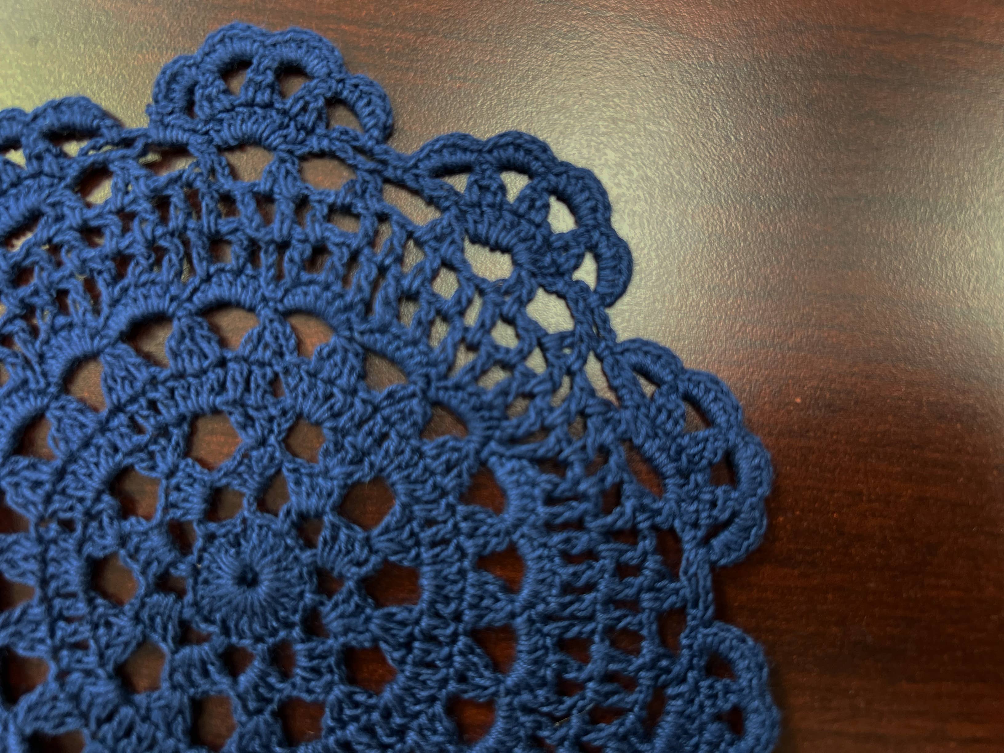 Annie’s Treasures Doilies Medallion