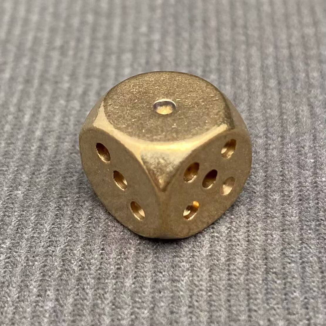 1pcs Brass Dice
