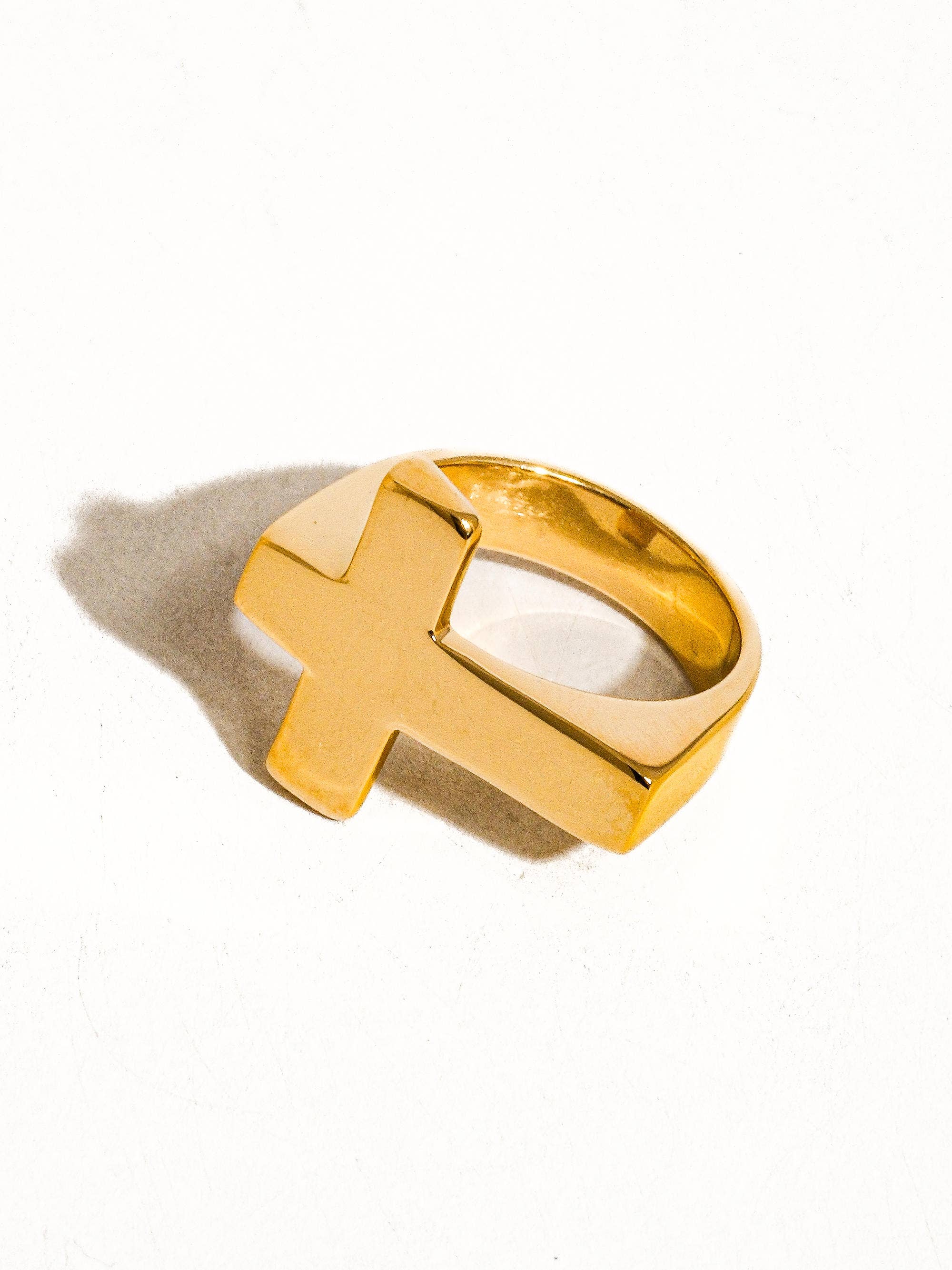 Cross Statement Ring