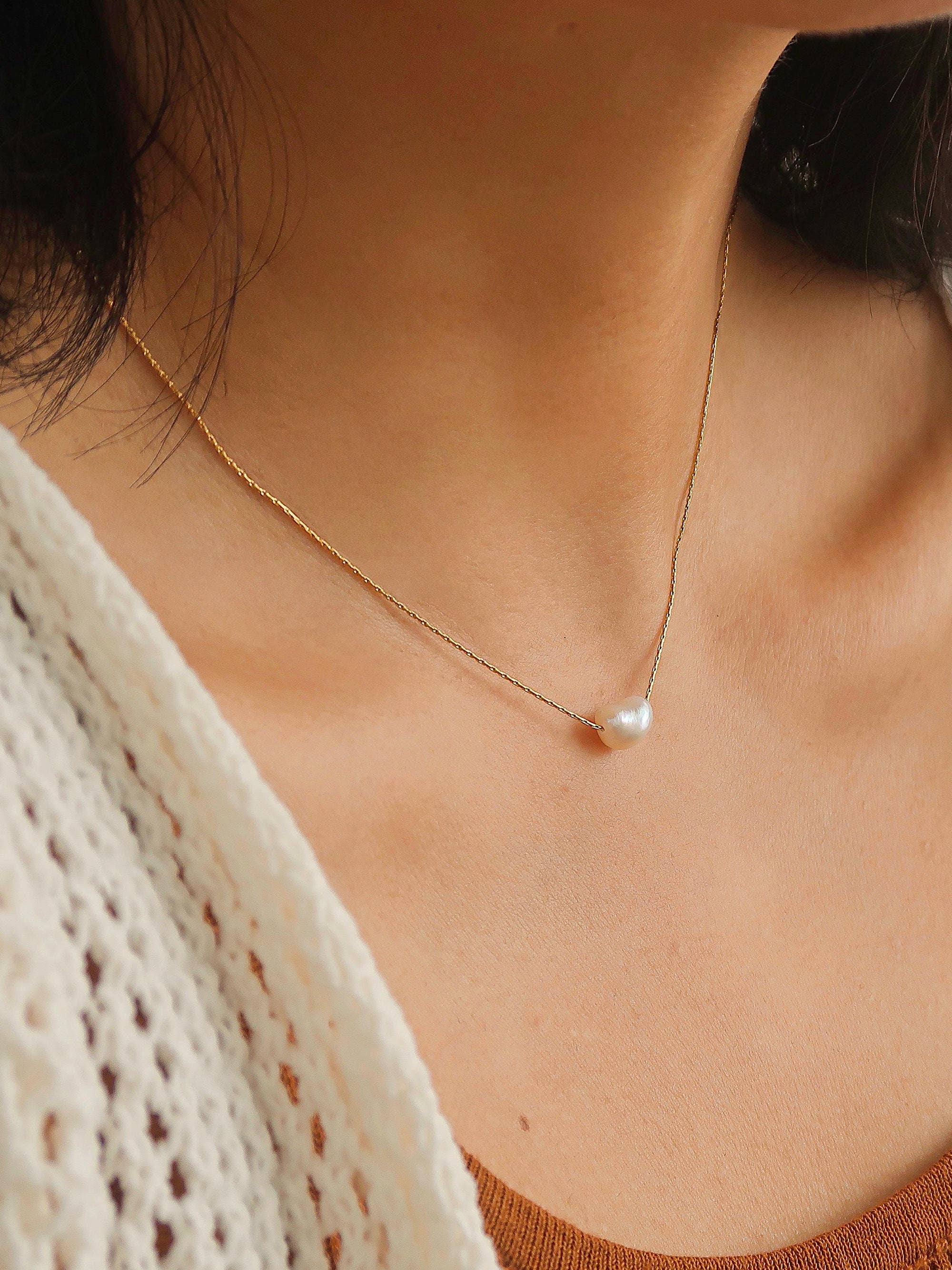 Kinney Natural Pearl Neclace