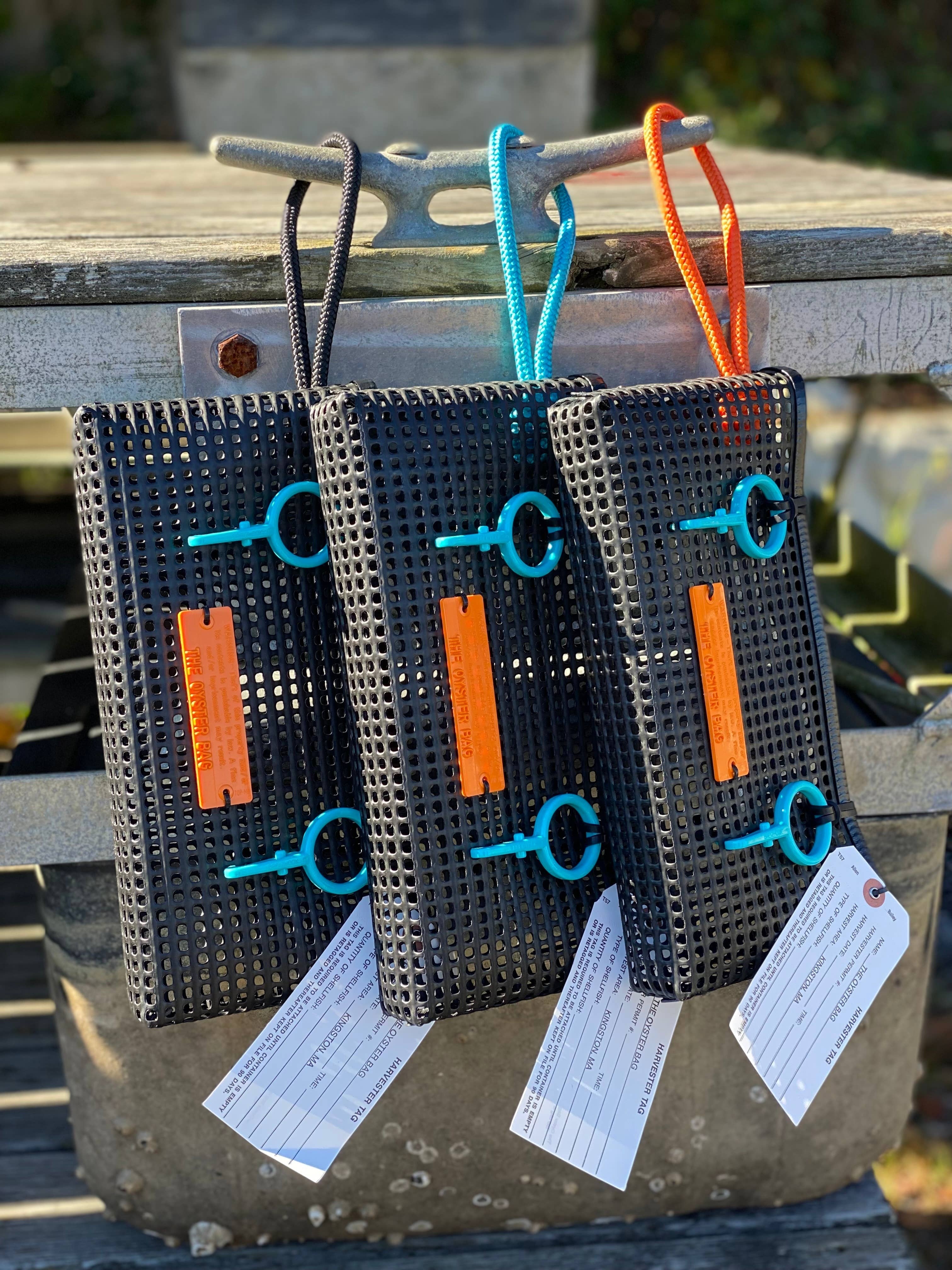 THE CLUTCH - Oyster Bag