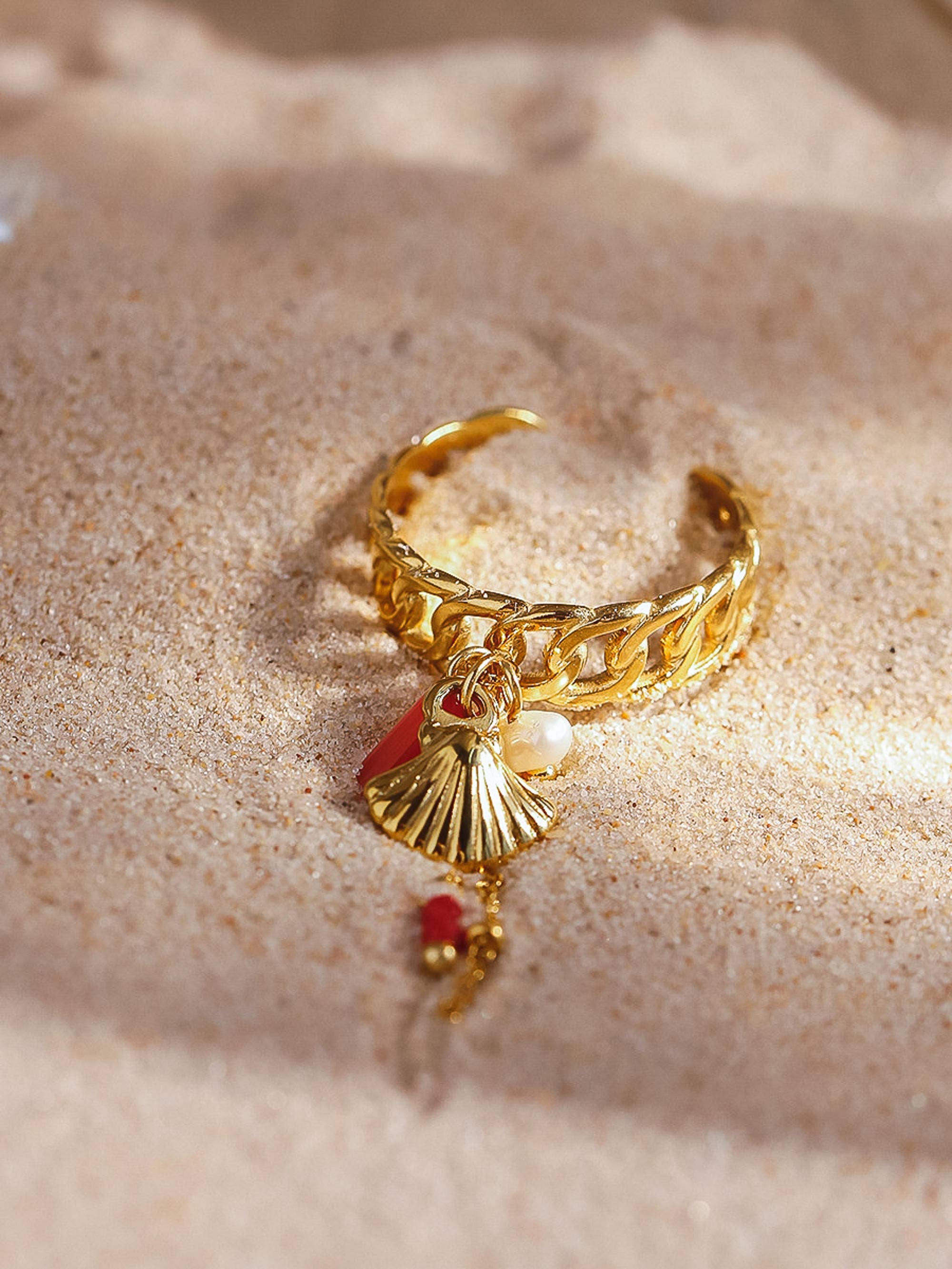 Rade 18K Gold Non-Tarnish Shell Dangle Chain Ring