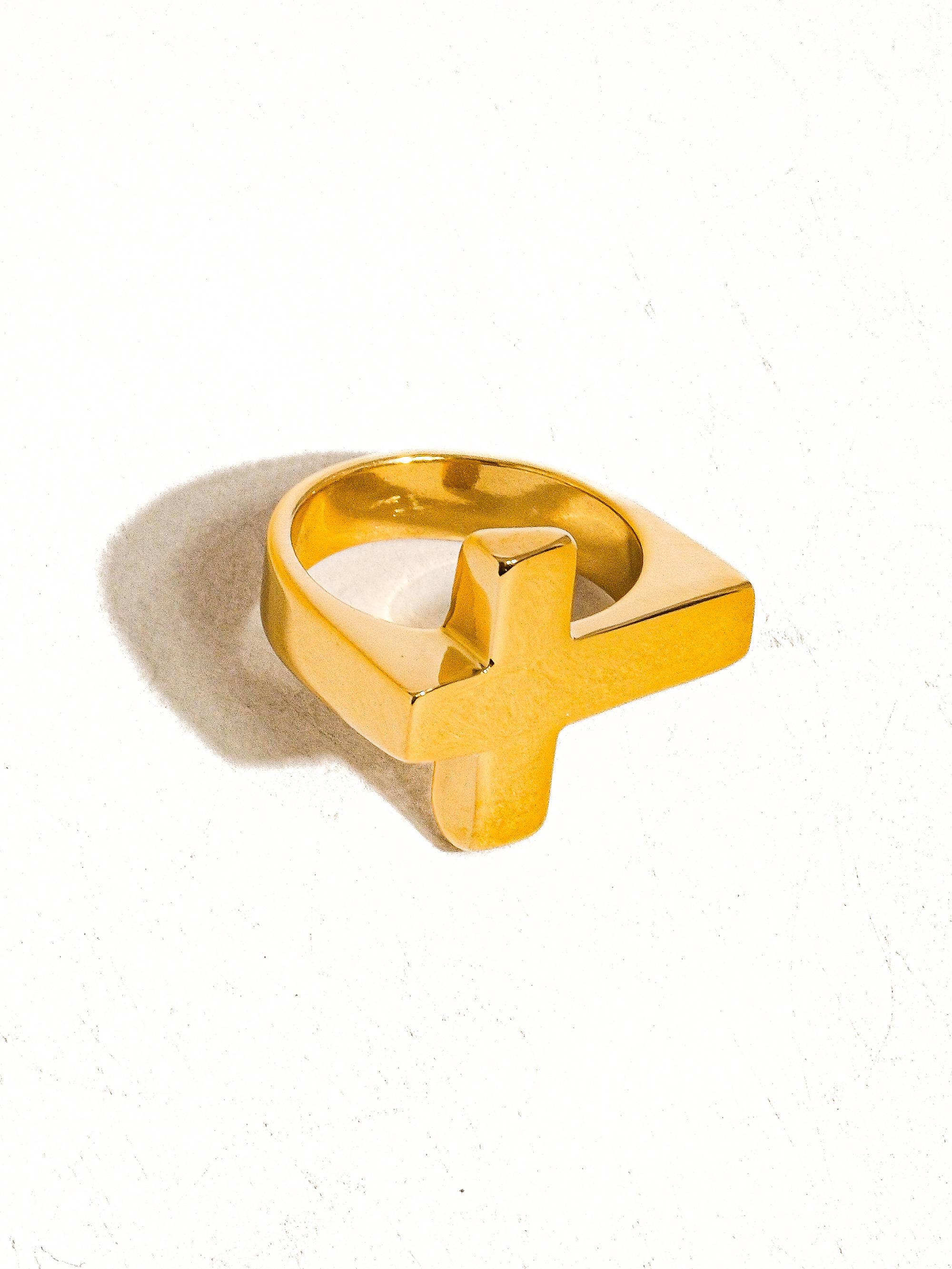Cross Statement Ring