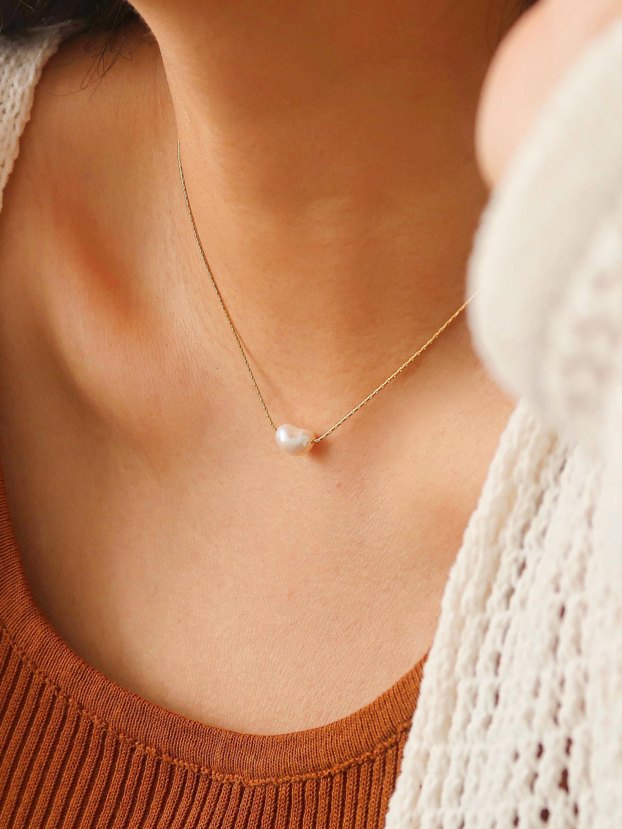 Kinney Natural Pearl Neclace