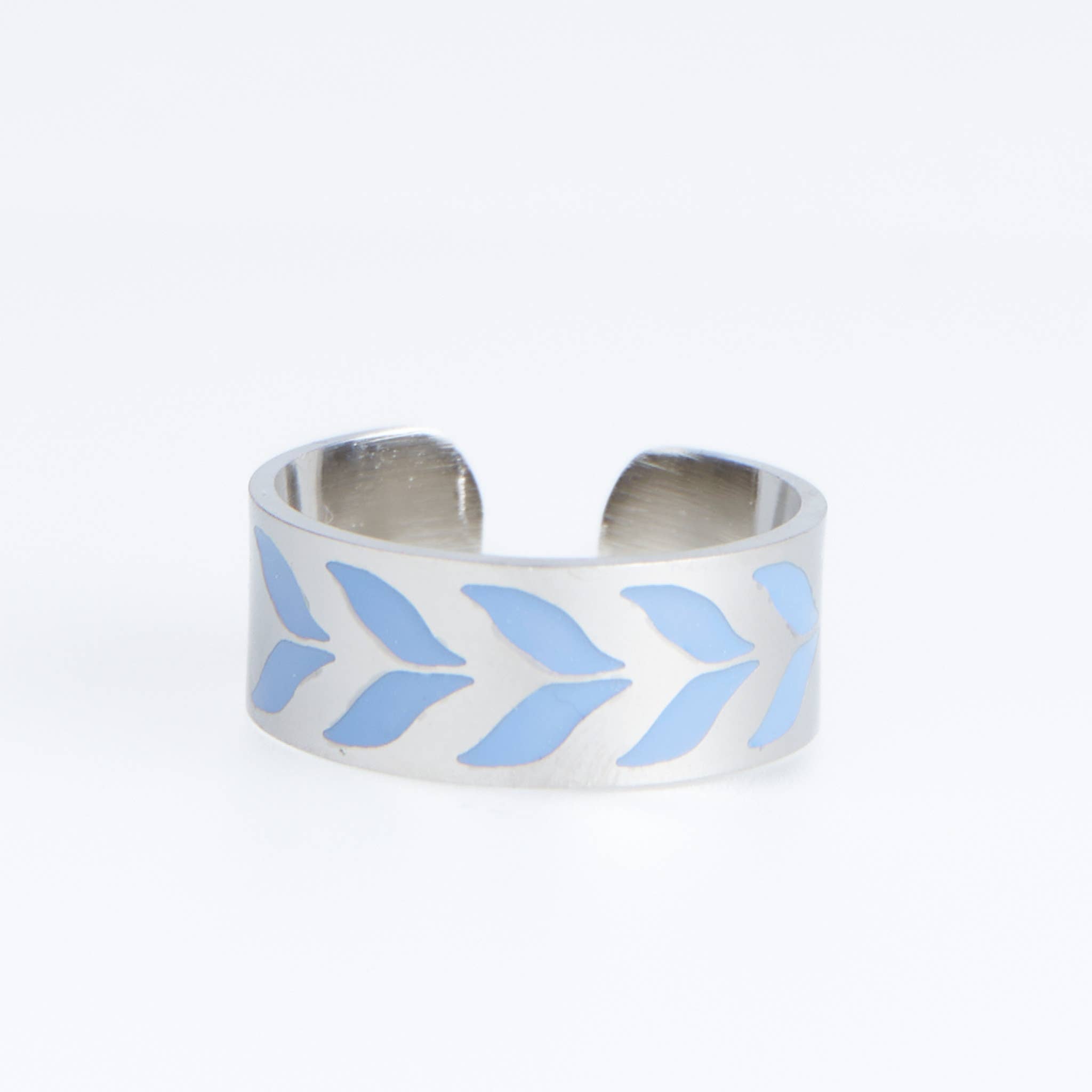Hypoallergenic Stainless Steel Chevron Ring: White