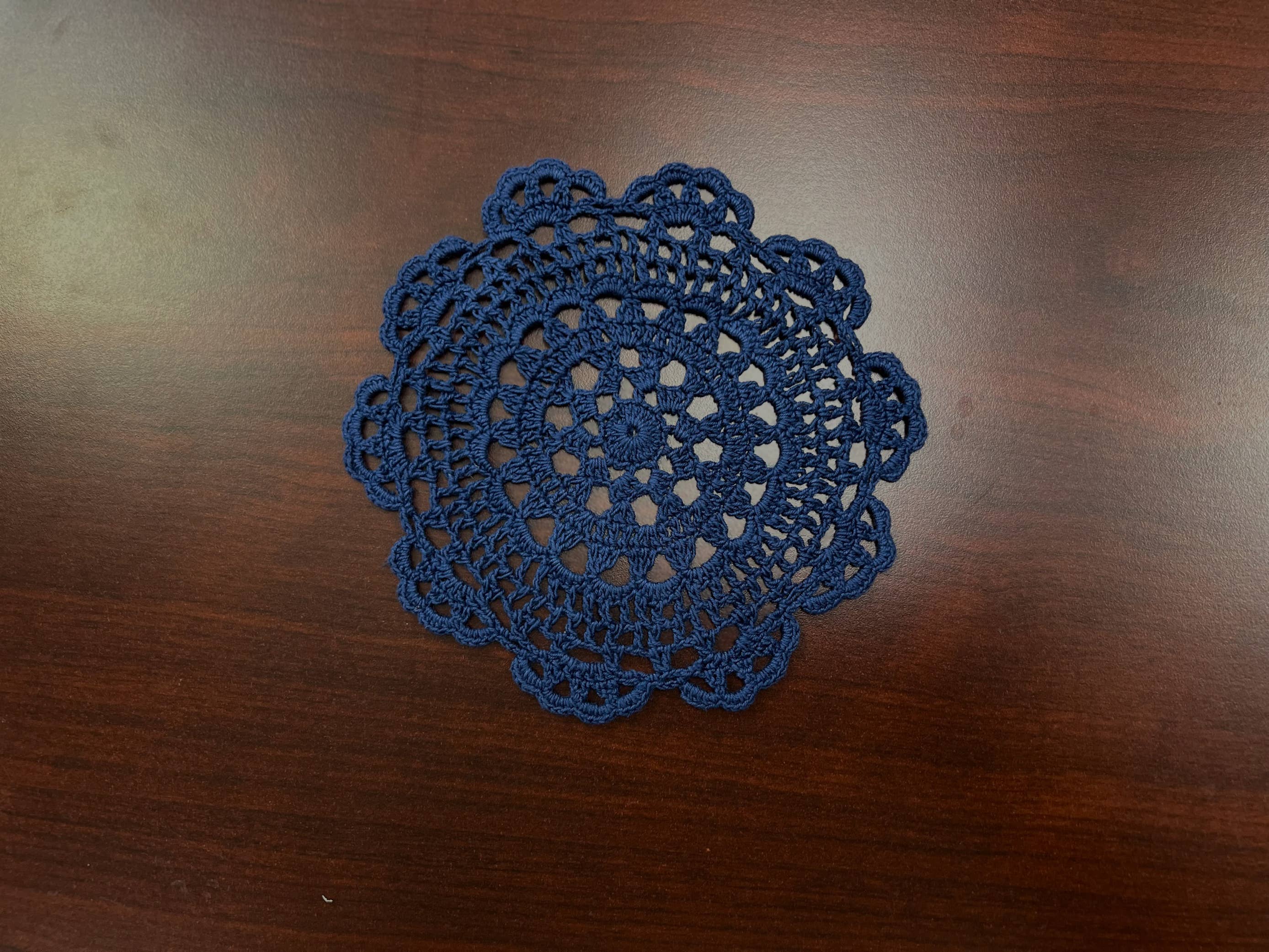 Annie’s Treasures Doilies Medallion