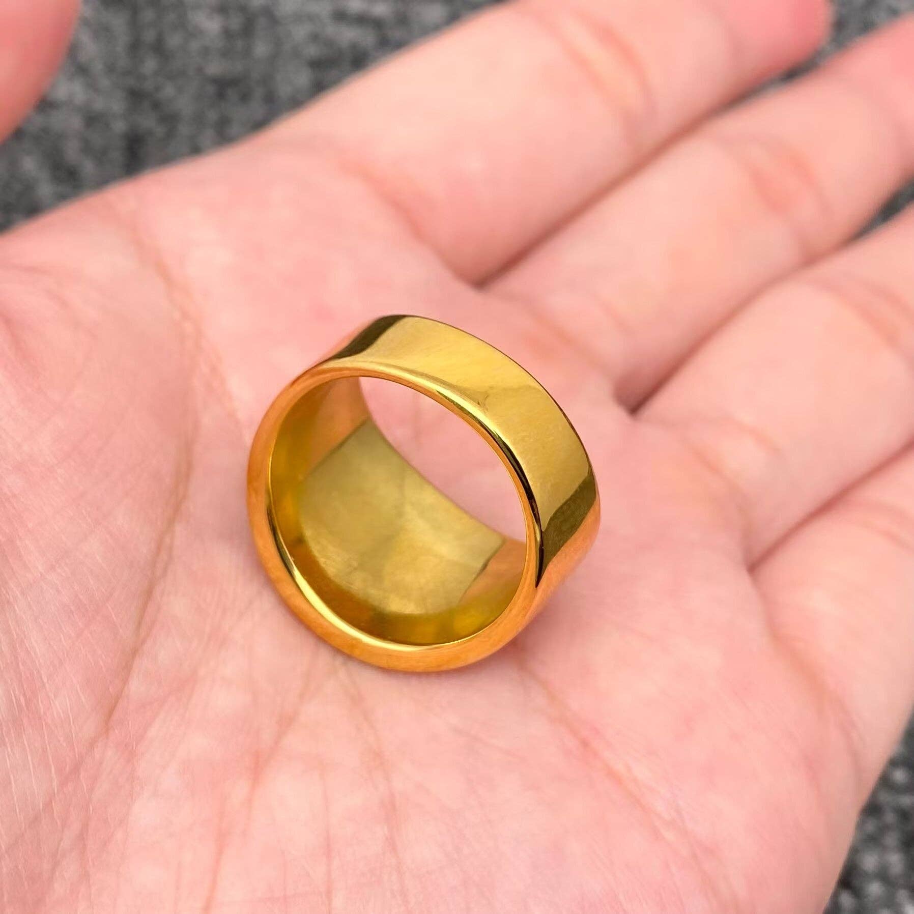 Inlaid Bar Shell 18K Gold Plated Stainless Steel Ring - FGS