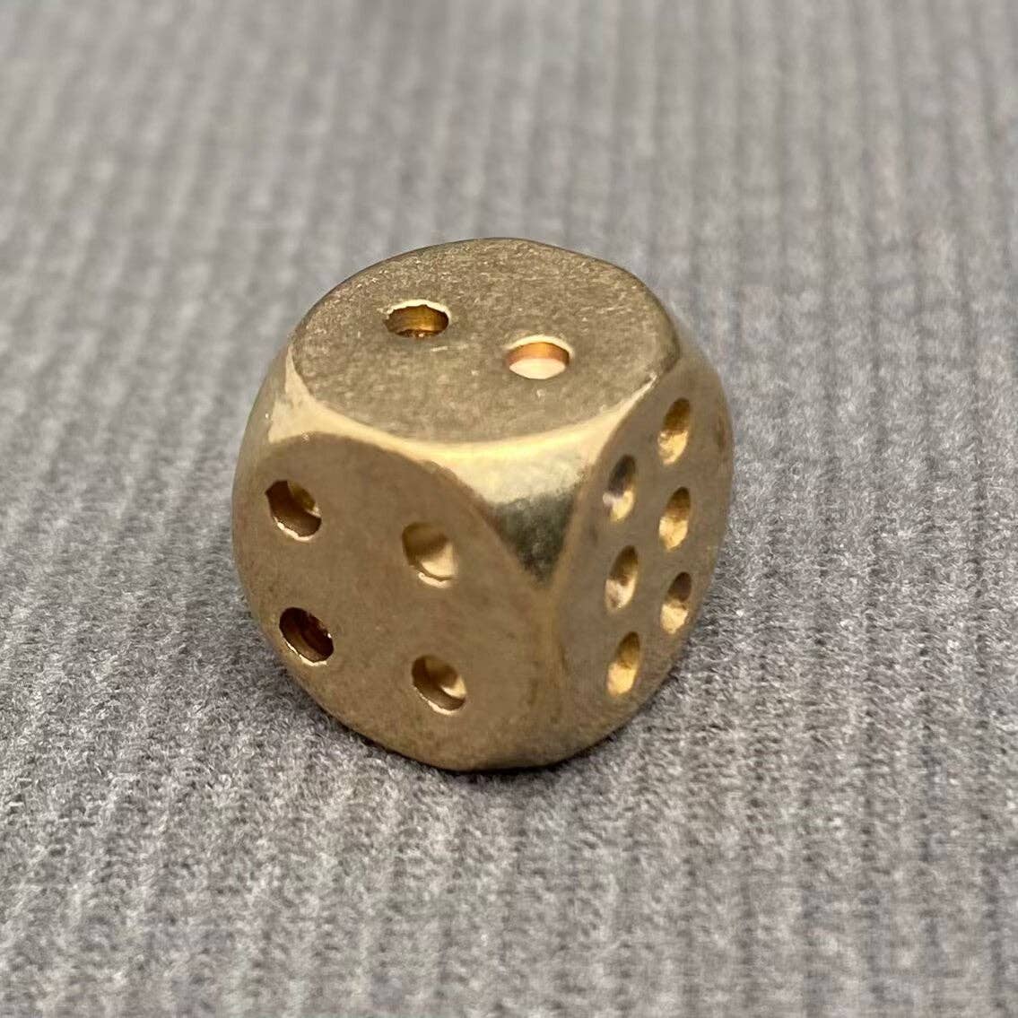 1pcs Brass Dice